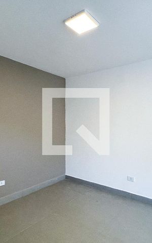 Casa à venda com 150m², 3 quartos e 1 vaga Casa à venda com 150m², 3 quartos e 1 vagaSuíte