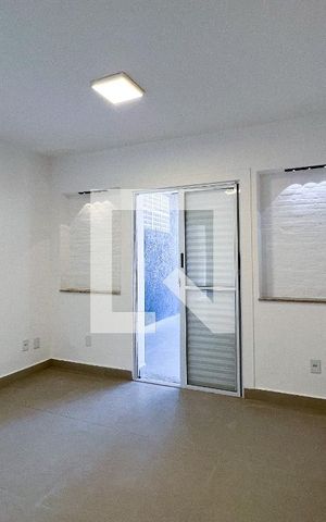 Casa à venda com 150m², 3 quartos e 1 vaga Casa à venda com 150m², 3 quartos e 1 vagaQuarto