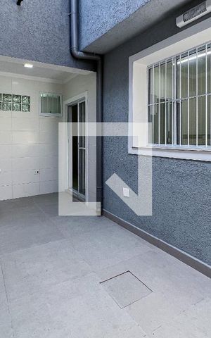 Casa à venda com 150m², 3 quartos e 1 vaga Casa à venda com 150m², 3 quartos e 1 vagaÁrea de Serviço