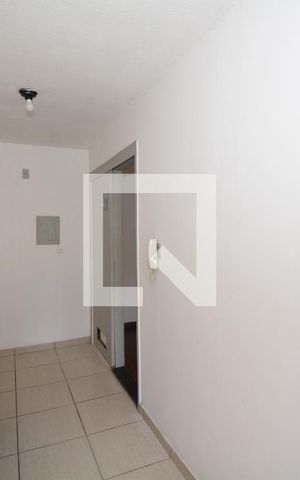 Apartamento para alugar com 53m², 2 quartos e 1 vagaCozinha e Área de Serviço