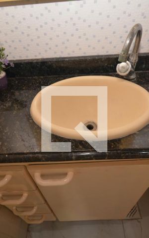 Apartamento para alugar com 53m², 2 quartos e 1 vagaBanheiro