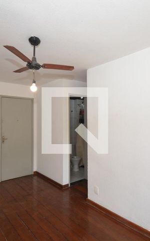 Apartamento para alugar com 53m², 2 quartos e 1 vagaSala