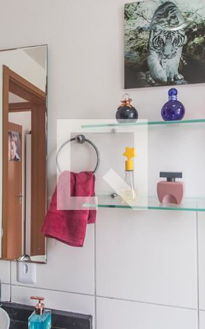 Apartamento à venda com 55m², 2 quartos e 1 vagaDetalhe do banheiro