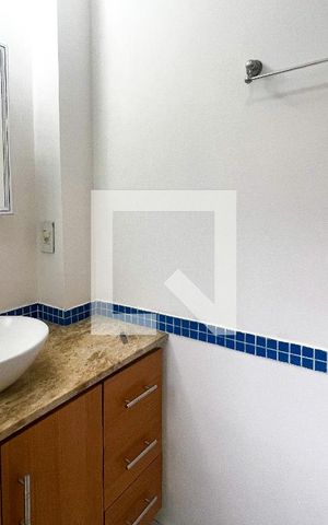 Apartamento à venda com 91m², 3 quartos e sem vagaBanheiro da Suíte
