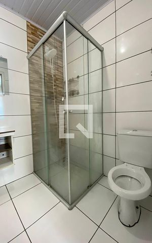 Casa à venda com 175m², 2 quartos e 1 vagaBanheiro