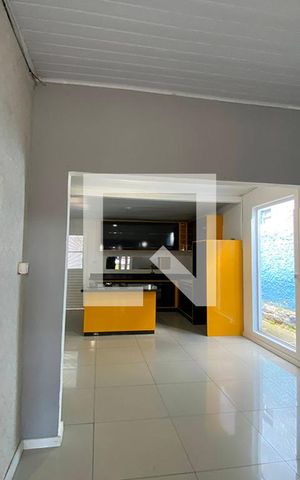 Casa à venda com 175m², 2 quartos e 1 vagaSala