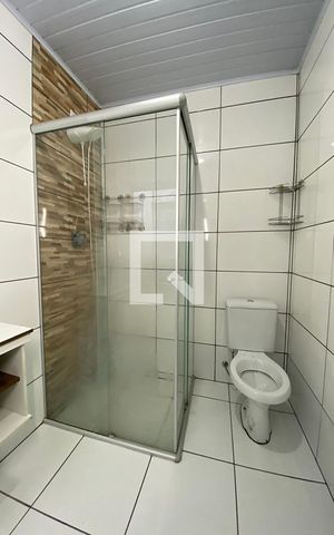 Casa à venda com 175m², 2 quartos e 1 vagaBanheiro