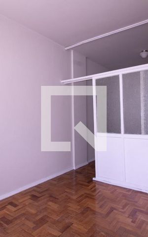 Studio à venda com 31m², 1 quarto e sem vaga Studio à venda com 31m², 1 quarto e sem vagaQuarto
