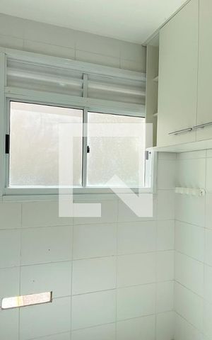 Apartamento para alugar com 51m², 2 quartos e 1 vagaÁrea de Serviço