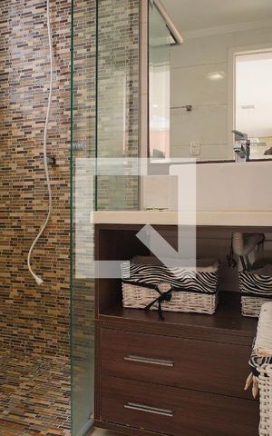 Apartamento à venda com 47m², 1 quarto e sem vagaBanheiro