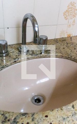 Casa à venda com 154m², 3 quartos e 1 vaga Casa à venda com 154m², 3 quartos e 1 vagaLavabo