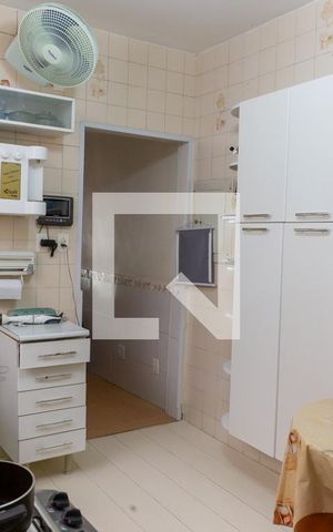 Casa à venda com 154m², 3 quartos e 1 vaga Casa à venda com 154m², 3 quartos e 1 vagaCozinha