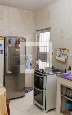 Casa à venda com 154m², 3 quartos e 1 vaga Casa à venda com 154m², 3 quartos e 1 vagaCozinha