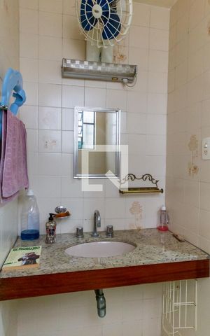 Casa à venda com 154m², 3 quartos e 1 vaga Casa à venda com 154m², 3 quartos e 1 vagaLavabo