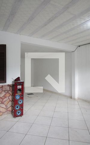 Casa à venda com 316m², 3 quartos e 3 vagasGaragem