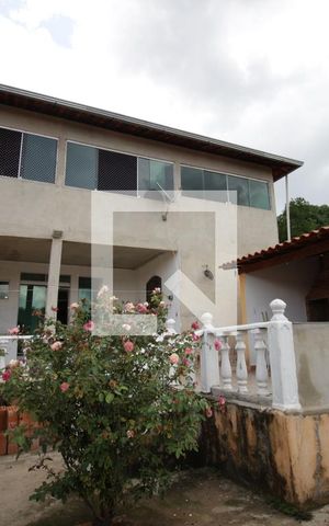 Casa à venda com 316m², 3 quartos e 3 vagasÁrea Externa