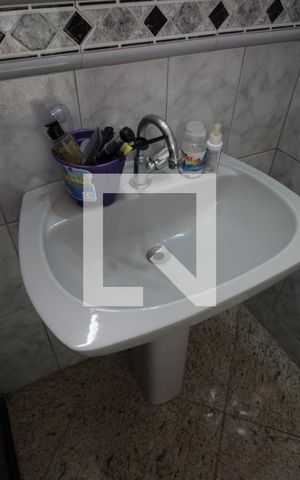 Casa à venda com 316m², 3 quartos e 3 vagasBanheiro da Suite 1