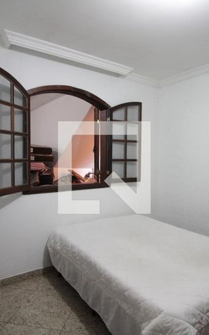 Casa à venda com 316m², 3 quartos e 3 vagasQuarto