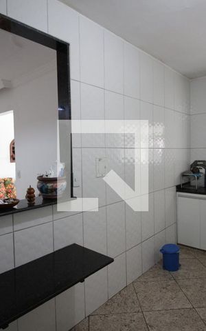 Casa à venda com 316m², 3 quartos e 3 vagasCozinha