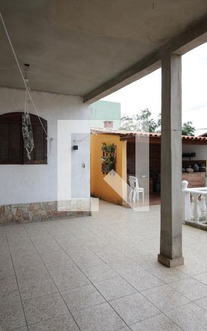Casa à venda com 316m², 3 quartos e 3 vagasÁrea Externa