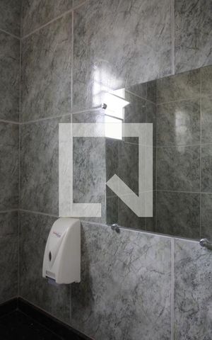 Casa à venda com 316m², 3 quartos e 3 vagasBanheiro 1 do Salão de Festas