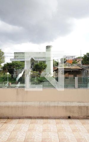 Casa à venda com 316m², 3 quartos e 3 vagasSalão de Festas