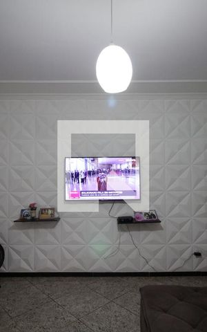 Casa à venda com 316m², 3 quartos e 3 vagasSala