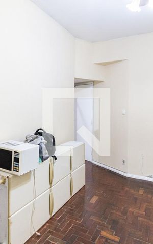 Studio à venda com 38m², 1 quarto e sem vagaSala