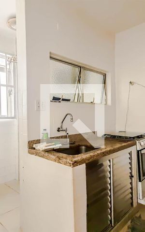 Apartamento à venda com 40m², 1 quarto e sem vaga Apartamento à venda com 40m², 1 quarto e sem vagaCozinha