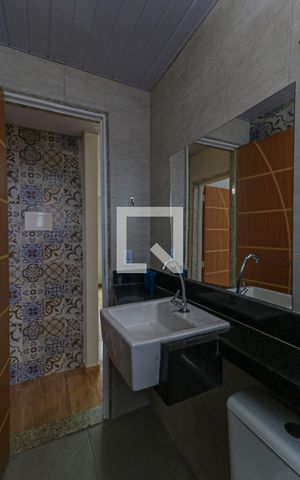 Apartamento para alugar com 50m², 2 quartos e 1 vaga Apartamento para alugar com 50m², 2 quartos e 1 vagaBanheiro