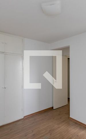 Apartamento à venda com 130m², 3 quartos e 1 vaga Apartamento à venda com 130m², 3 quartos e 1 vagaSuíte