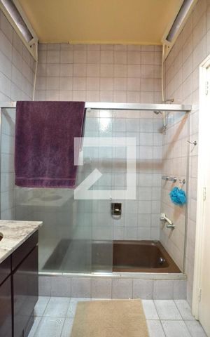Casa à venda com 400m², 5 quartos e 4 vagasBanheiro da Suíte 1