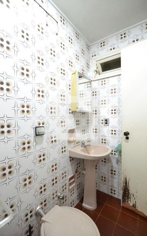 Casa à venda com 400m², 5 quartos e 4 vagasBanheiro de Serviço