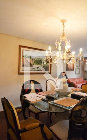 Casa à venda com 400m², 5 quartos e 4 vagasSala 4 ambientes