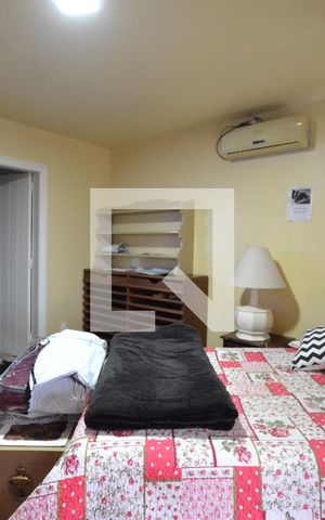 Casa à venda com 400m², 5 quartos e 4 vagasSuite 1