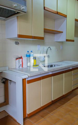 Apartamento à venda com 72m², 3 quartos e 1 vagaCozinha - Armários