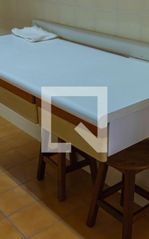 Apartamento à venda com 72m², 3 quartos e 1 vagaCozinha - Armários