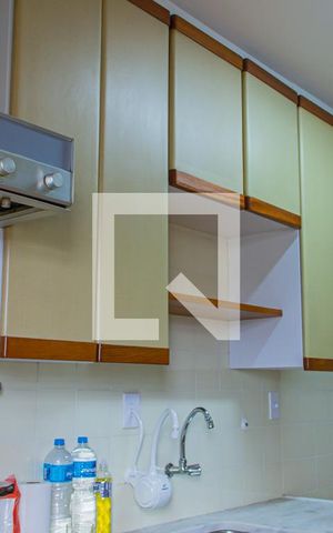 Apartamento à venda com 72m², 3 quartos e 1 vagaCozinha - Armários