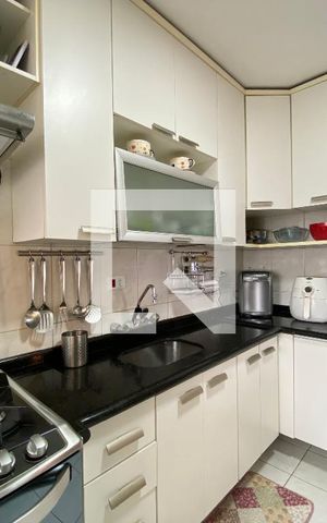 Apartamento à venda com 65m², 2 quartos e 1 vagaCozinha