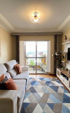 Apartamento à venda com 65m², 2 quartos e 1 vagaSala