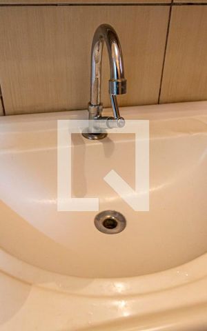 Casa à venda com 312m², 3 quartos e 3 vagas Casa à venda com 312m², 3 quartos e 3 vagasDetalhe do Banheiro 1