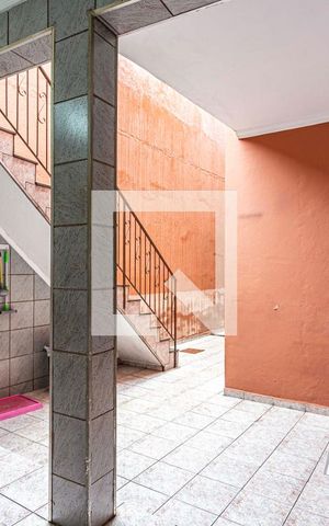 Casa à venda com 312m², 3 quartos e 3 vagas Casa à venda com 312m², 3 quartos e 3 vagasÁrea de Serviço