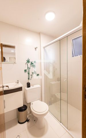 Studio à venda com 35m², 1 quarto e 1 vaga Studio à venda com 35m², 1 quarto e 1 vagaBanheiro Social