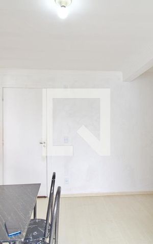 Apartamento para alugar com 46m², 2 quartos e 1 vaga Apartamento para alugar com 46m², 2 quartos e 1 vagaSala