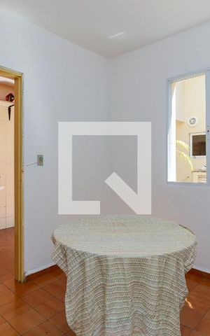 Casa para alugar com 160m², 3 quartos e 2 vagas Casa para alugar com 160m², 3 quartos e 2 vagasEdícula