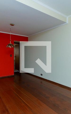 Casa para alugar com 160m², 3 quartos e 2 vagas Casa para alugar com 160m², 3 quartos e 2 vagasSala