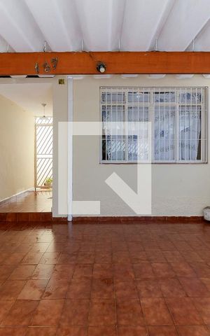 Casa para alugar com 160m², 3 quartos e 2 vagas Casa para alugar com 160m², 3 quartos e 2 vagasGaragem