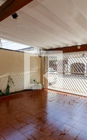 Casa para alugar com 160m², 3 quartos e 2 vagas Casa para alugar com 160m², 3 quartos e 2 vagasGaragem