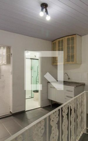 Casa de condomínio para alugar com 33m², 1 quarto e sem vaga Casa de condomínio para alugar com 33m², 1 quarto e sem vagaCozinha