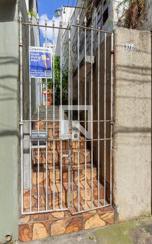Casa de condomínio para alugar com 33m², 1 quarto e sem vaga Casa de condomínio para alugar com 33m², 1 quarto e sem vagaEntrada